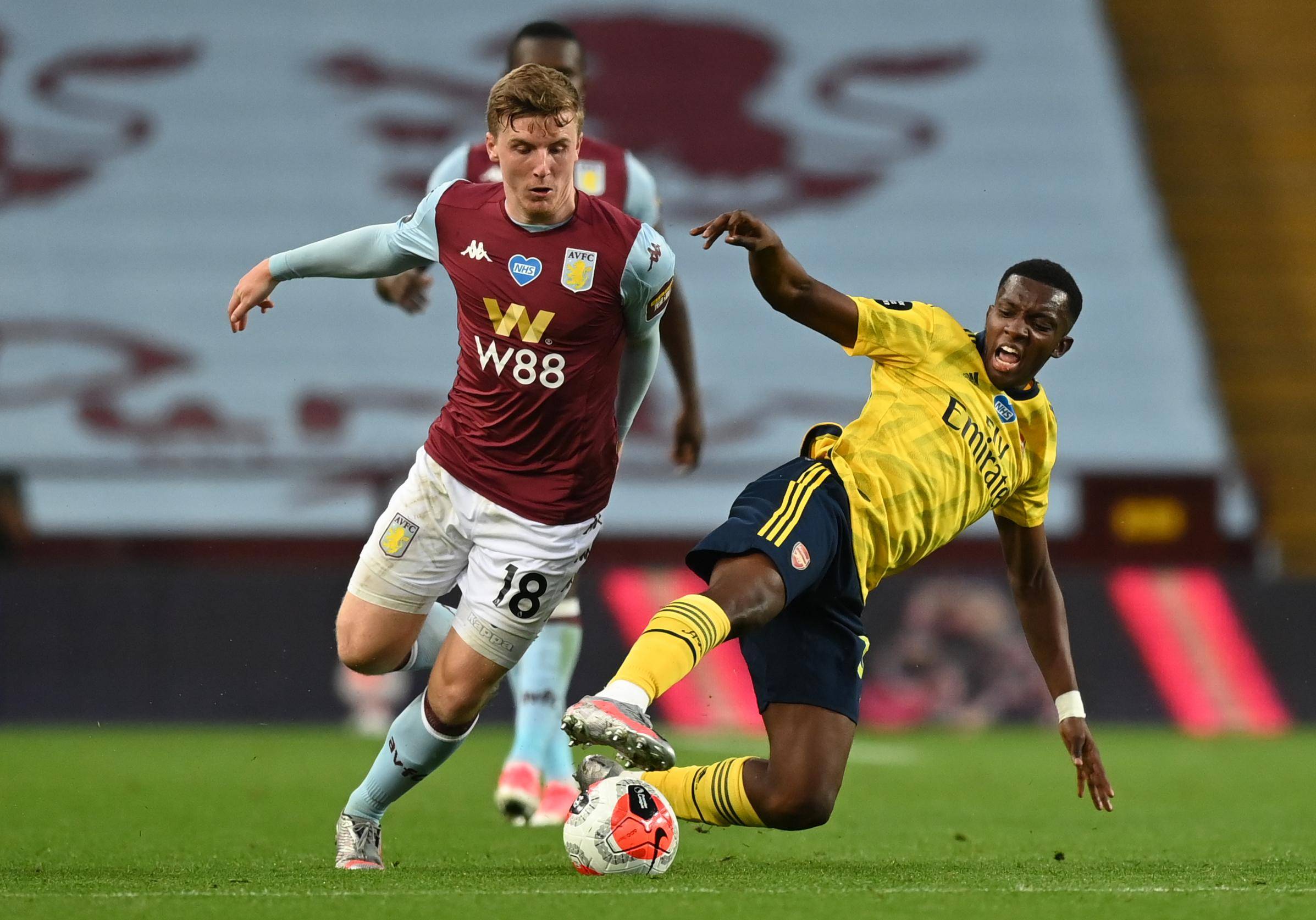 张家齐说跳水转得比过山车还快（张家齐：跳水旋转速度比过山车更快）