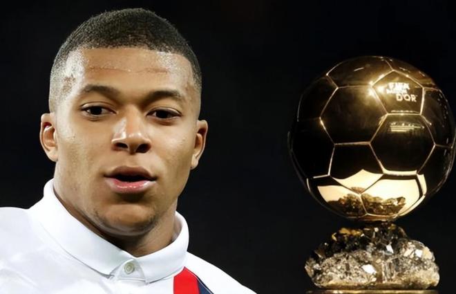 电讯报：对热刺来说签下帕利尼亚比引进吉布斯-怀特更重要（电讯报：热刺更应优先引进帕利尼亚，而非吉布斯-怀特）