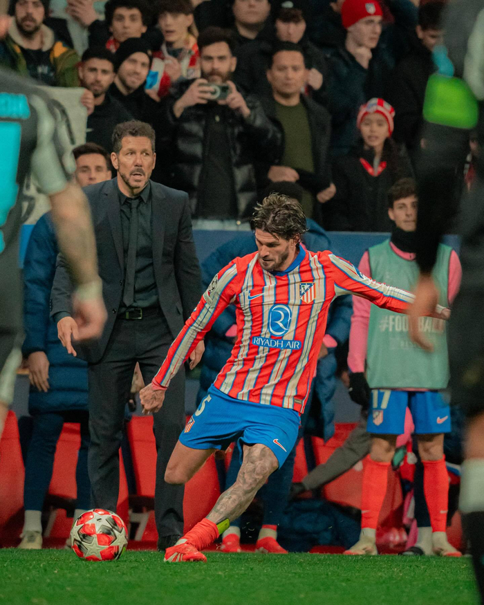 小罗：之前的监狱经历还算不错，原以为他们会殴打我（小罗回忆：监狱生活比预期好，曾担心会被打）